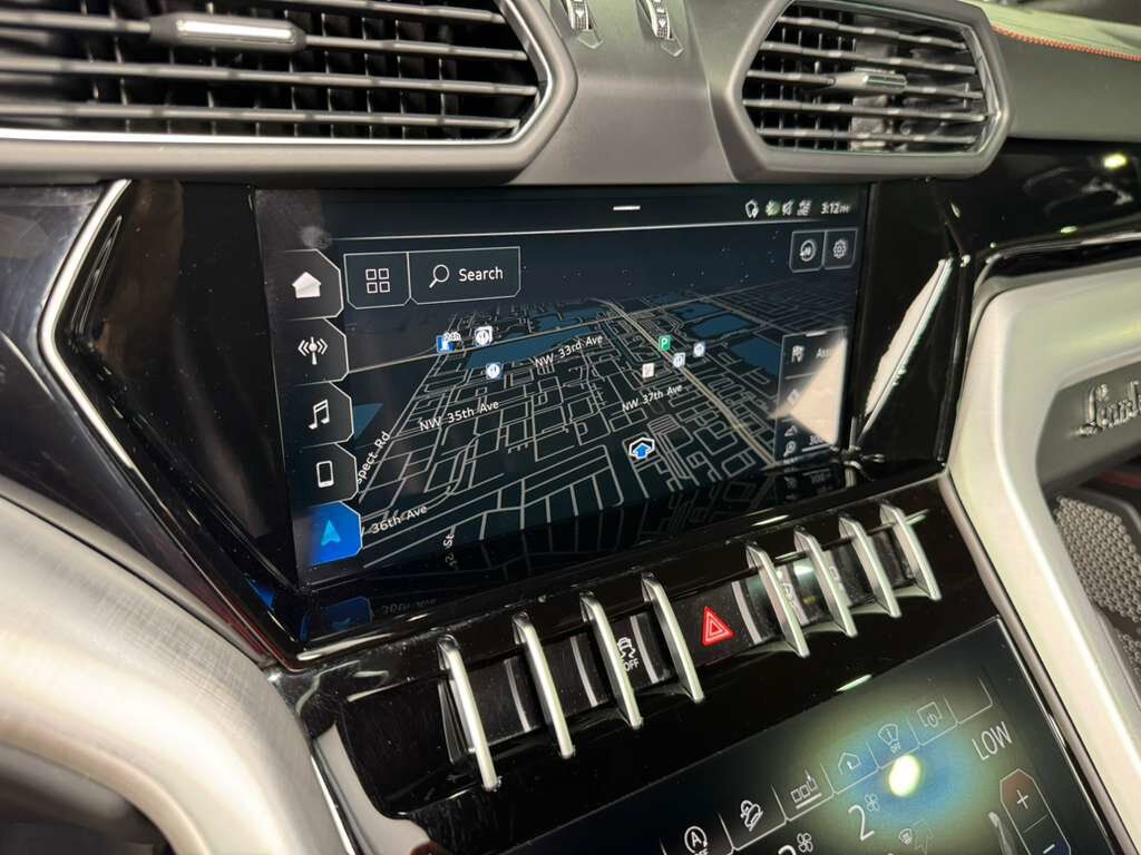 2021 Lamborghini Urus WIDE BODY KIT!! Nero Helene paint, pano roof, Bang & Olufsen audio system AND MUCH MORE!! Fort Lauderdale FL