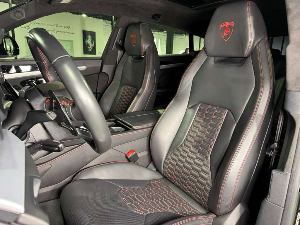 2021 Lamborghini Urus WIDE BODY KIT!! Nero Helene paint, pano roof, Bang & Olufsen audio system AND MUCH MORE!! Fort Lauderdale FL