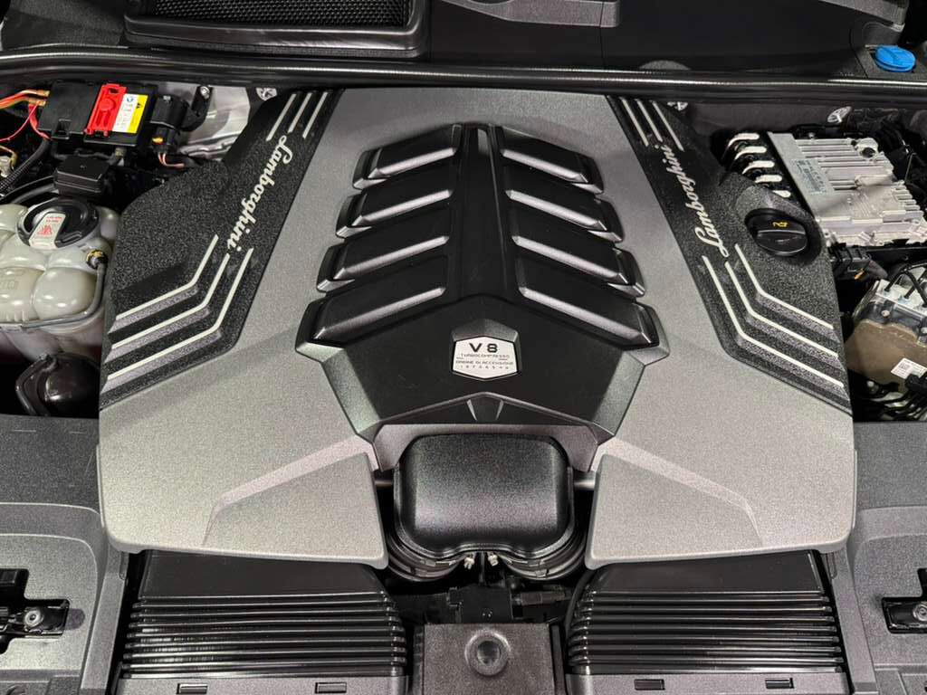 2021 Lamborghini Urus WIDE BODY KIT!! Nero Helene paint, pano roof, Bang & Olufsen audio system AND MUCH MORE!! Fort Lauderdale FL