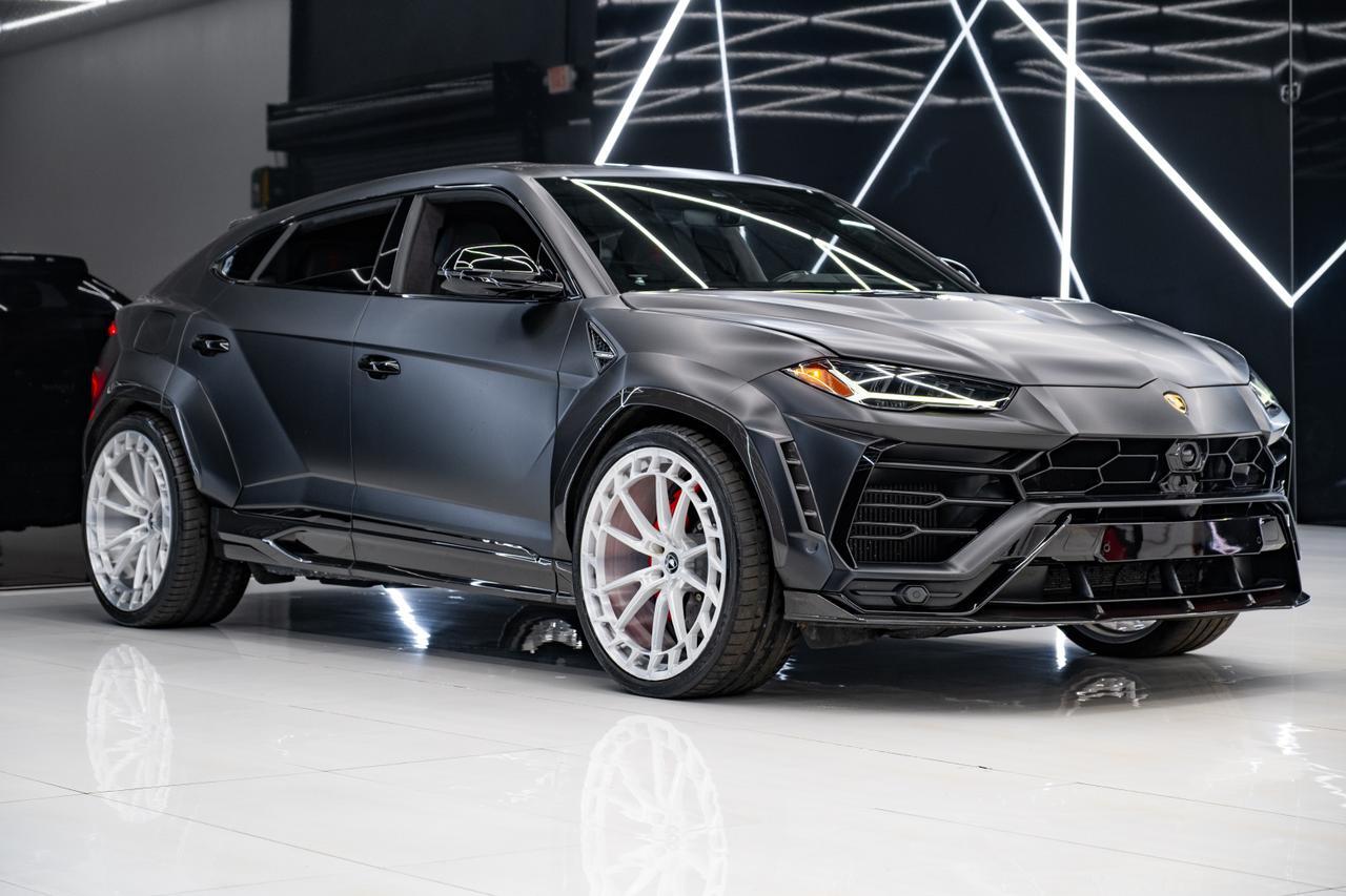 2021 Lamborghini Urus Wide Body Kit