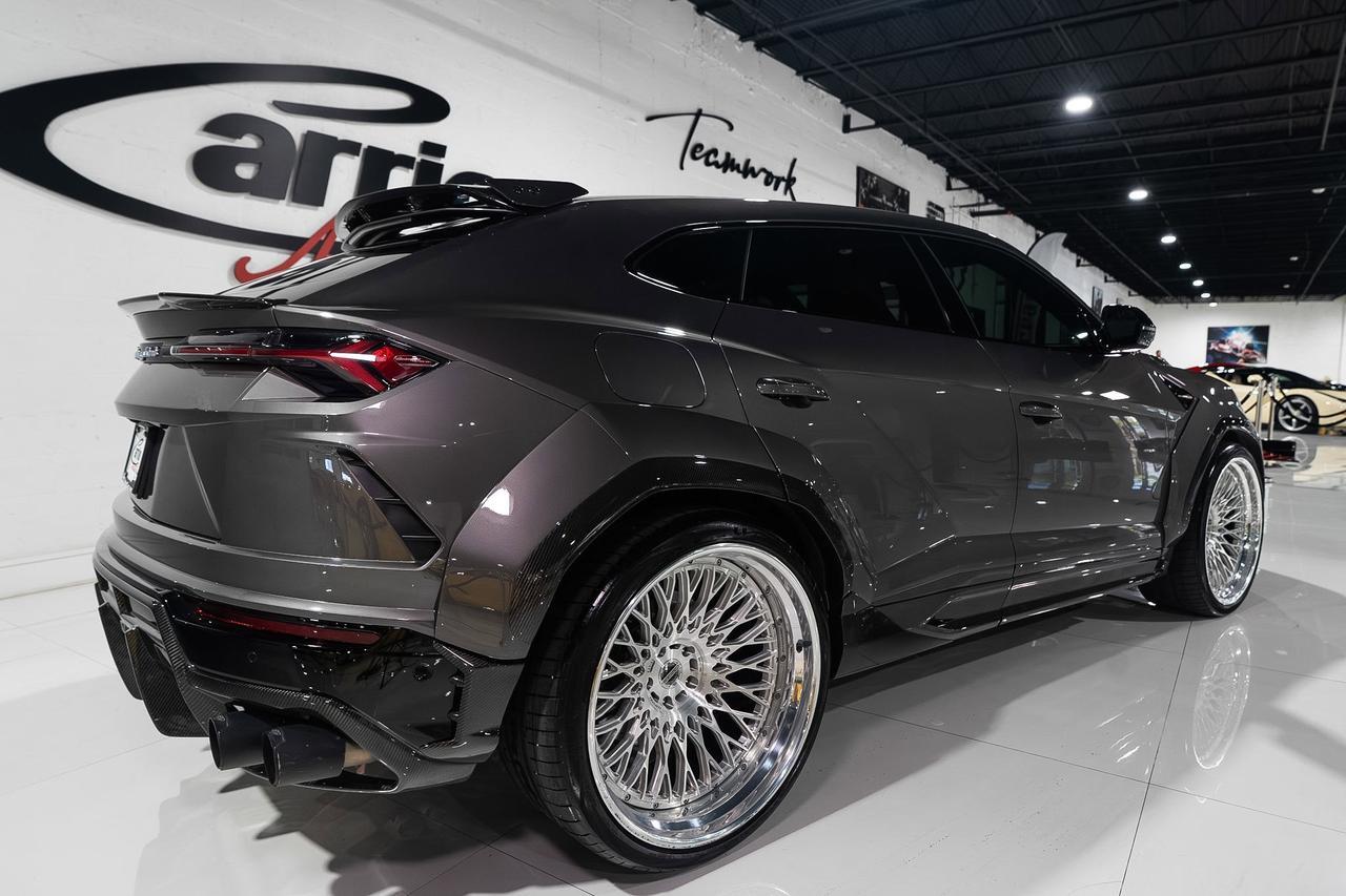 2021 Lamborghini Urus wide body kit, Grigio Lynx paint, custom leather interior, Bang & Olufsen audio system & MUCH MORE!! Fort Lauderdale FL