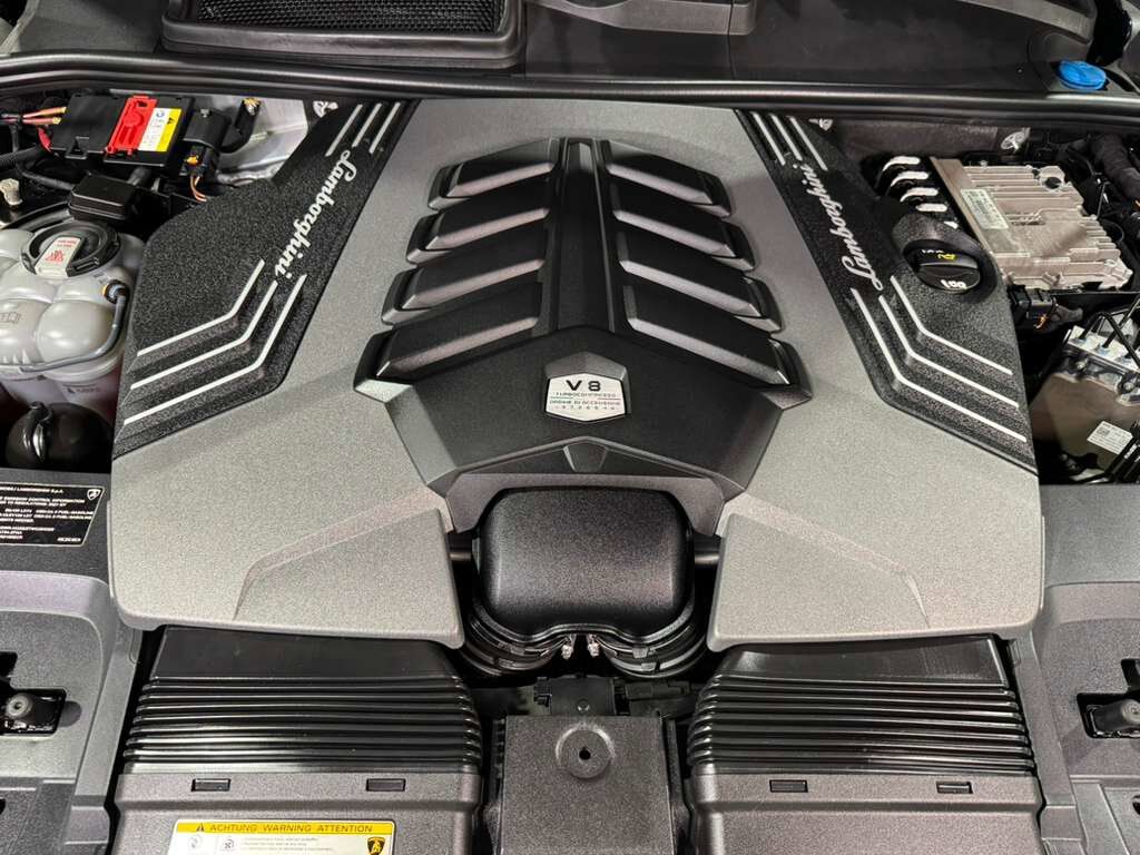 2021 Lamborghini Urus wide body kit, Nero Noctis Matt paint, Ad Personam interior, Bang & Olufsen audio AND MUCH MORE!! Fort Lauderdale FL