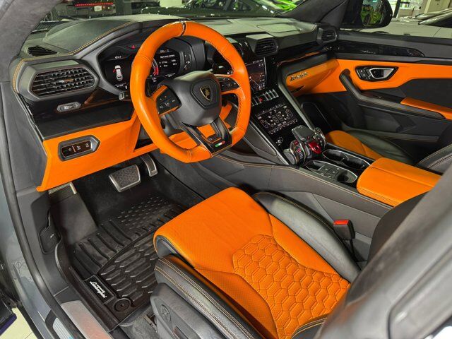 2021 Lamborghini Urus wide body kit, Sensonum audio system, Ad Personam interior AND MUCH MORE!!! Fort Lauderdale FL