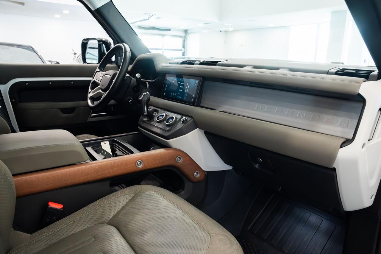 2021 Land Rover Defender 110 SE Gladstone OR