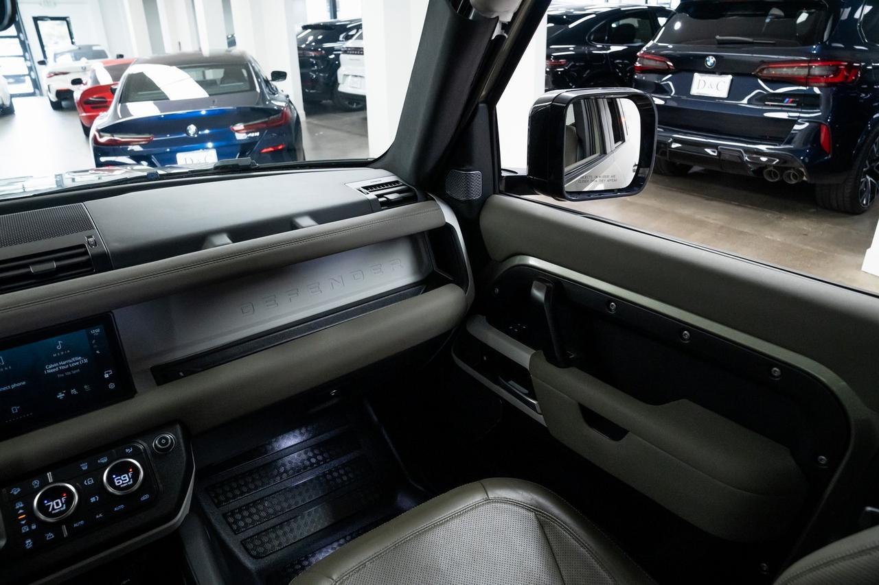 2021 Land Rover Defender 110 SE Panoramic Roof Surround View Camera Portland OR