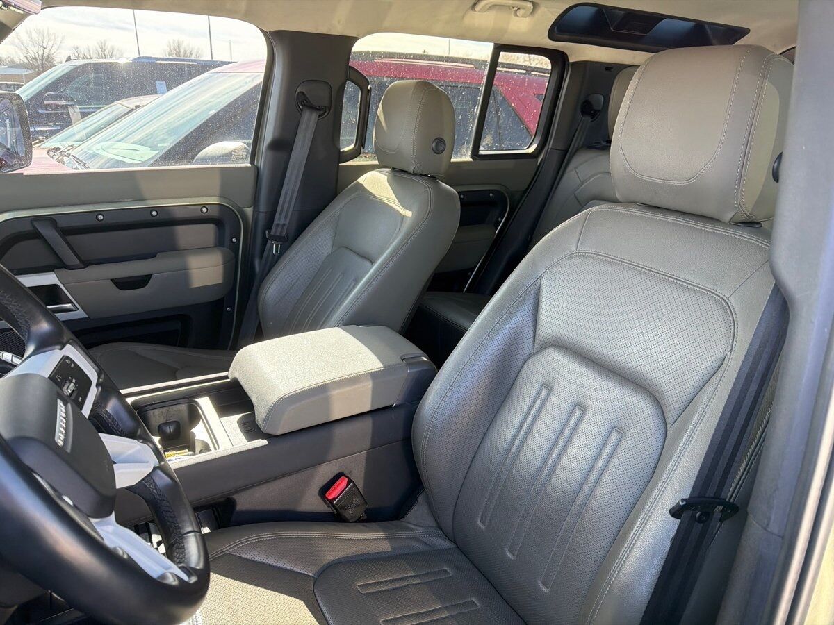 2021 Land Rover Defender 110 SE Panoramic Roof Surround View Camera Portland OR