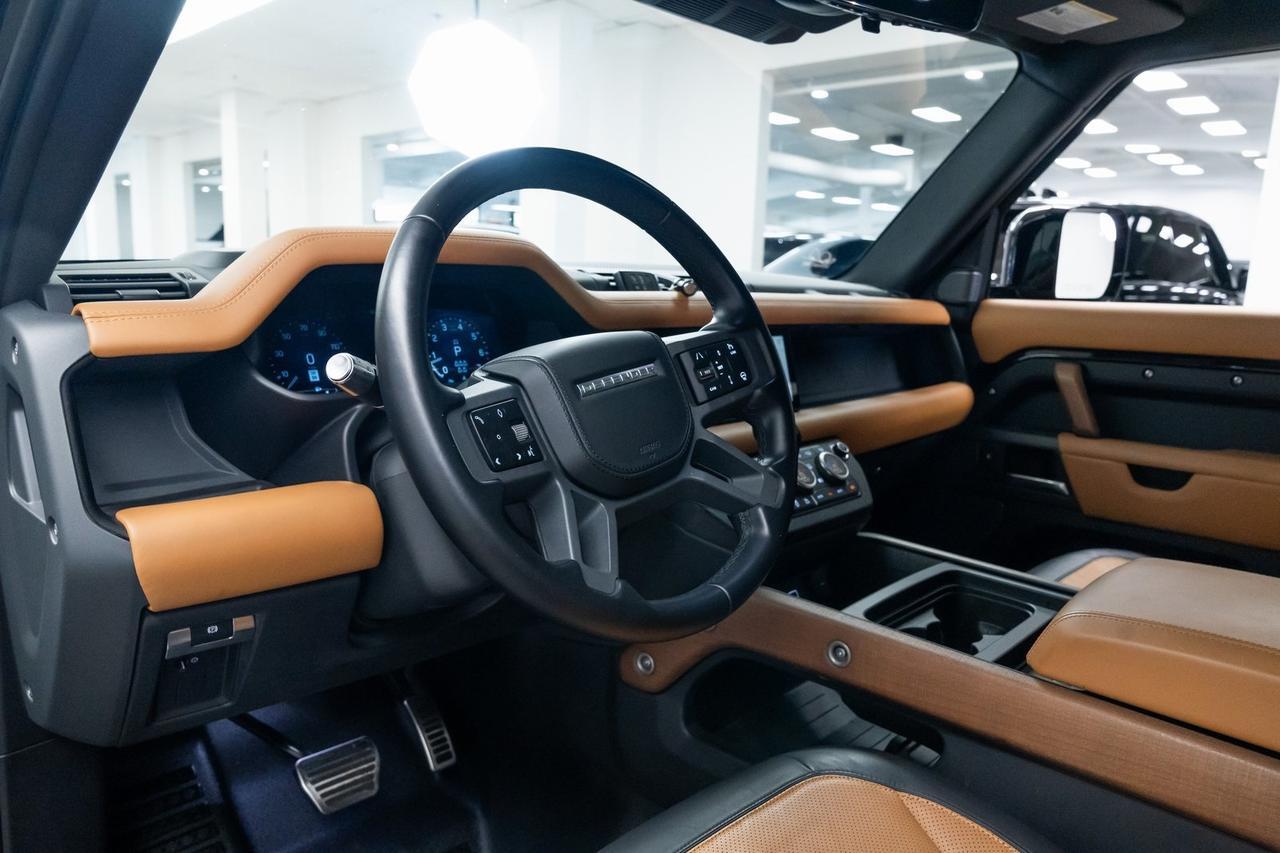 2021 Land Rover Defender 110 X 7 Passenger Vented Seats Meridian Audio Panoramic Portland OR