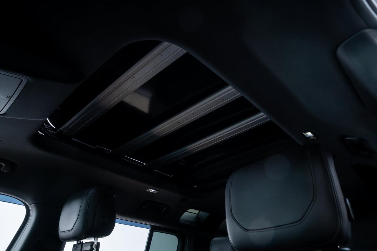 2021 Land Rover Defender 110 X-Dynamic HSE Adaptive Cruise / Ventilated Seats Portland OR