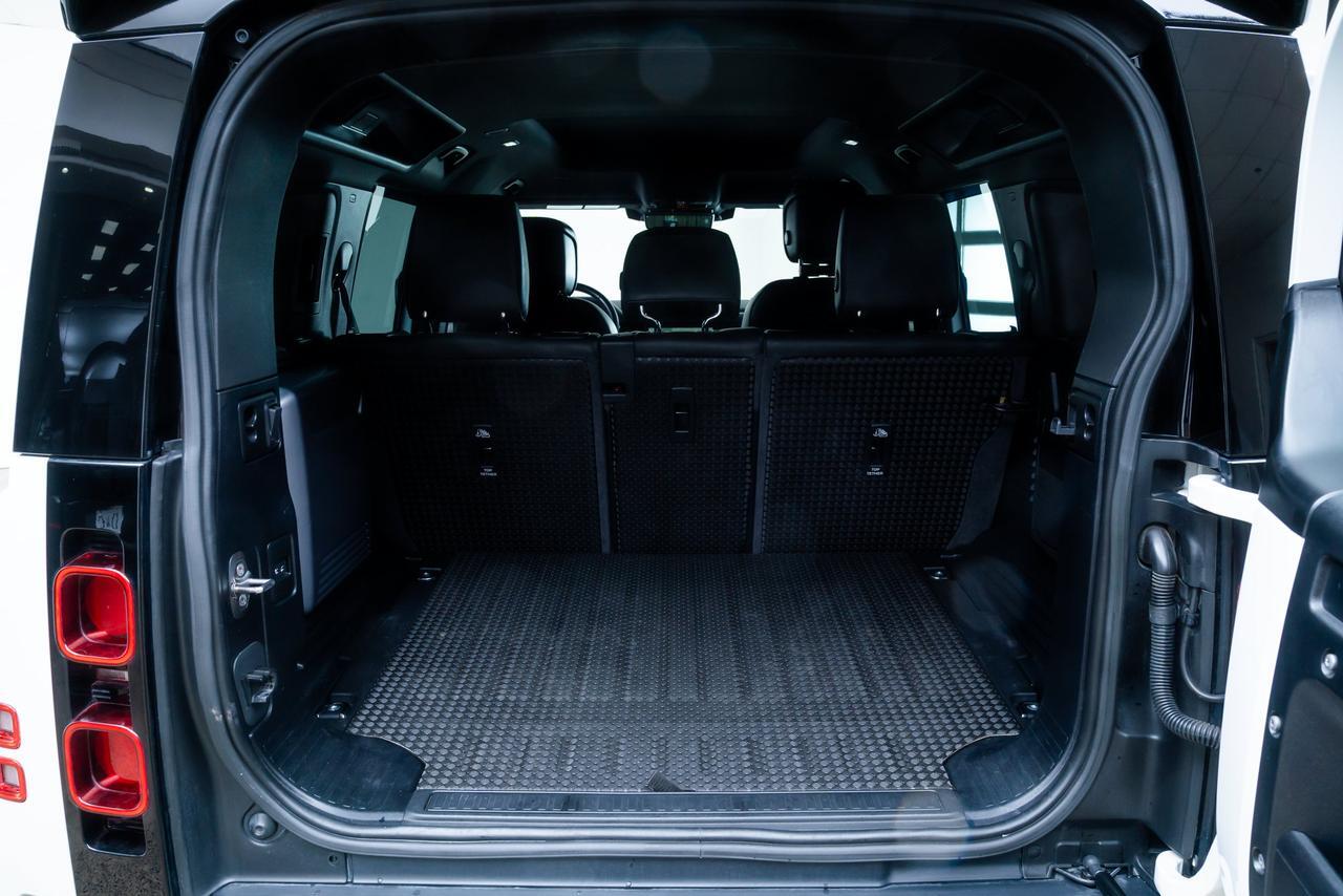 2021 Land Rover Defender 110 X-Dynamic HSE Adaptive Cruise / Ventilated Seats Portland OR
