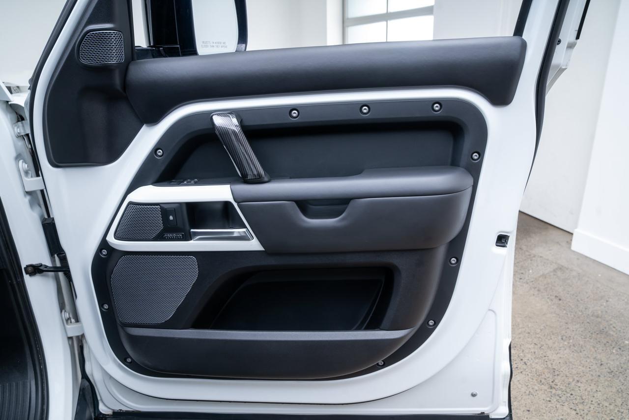 2021 Land Rover Defender 110 X-Dynamic HSE Adaptive Cruise / Ventilated Seats Portland OR