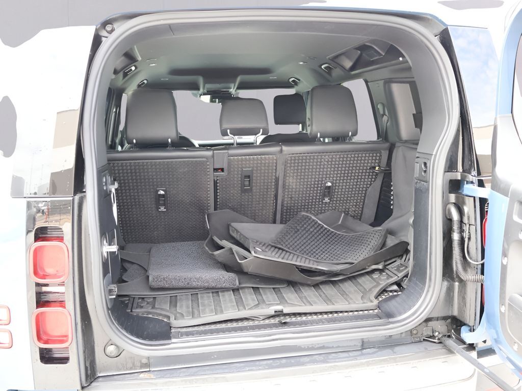 2021 Land Rover Defender 110 X-Dynamic SE San Clemente CA