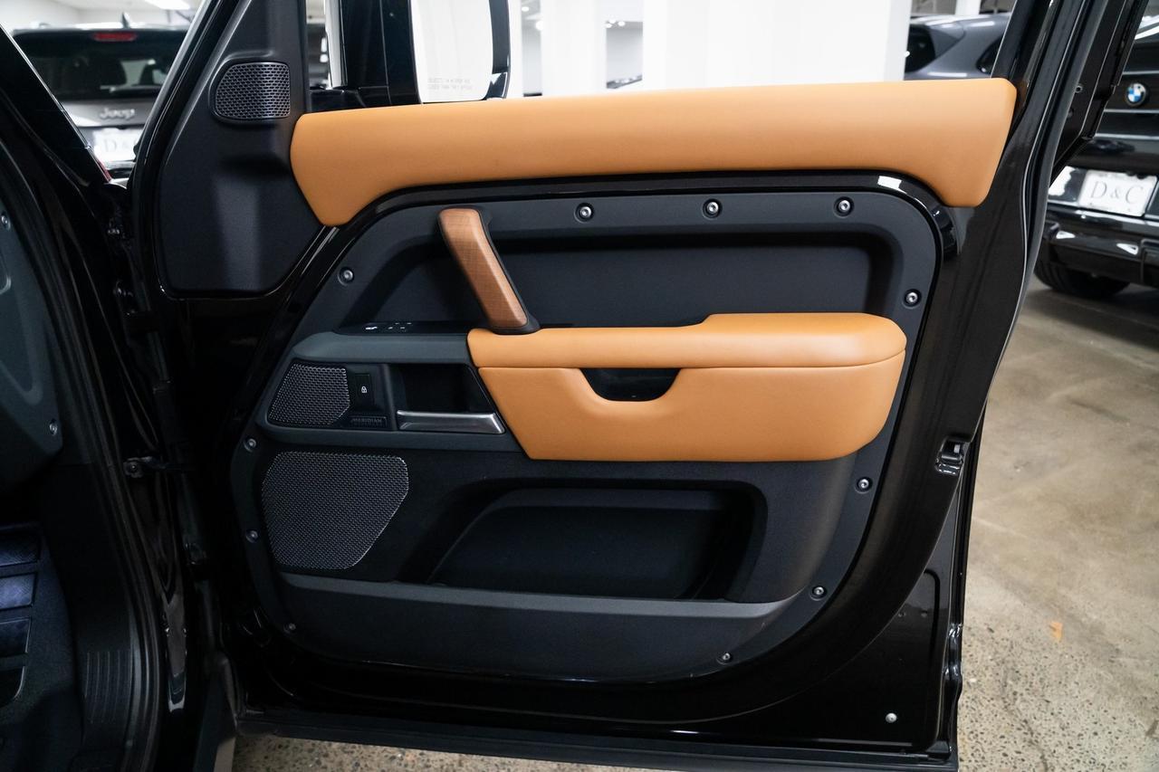 2021 Land Rover Defender 110 X Towing Package Vented Seats Portland OR