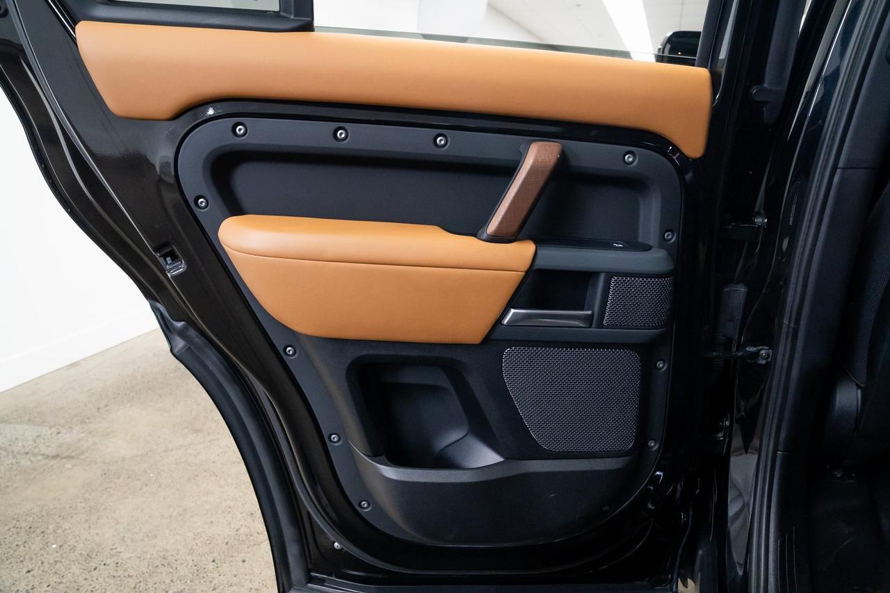 2021 Land Rover Defender 110 X Towing Package Vented Seats Portland OR