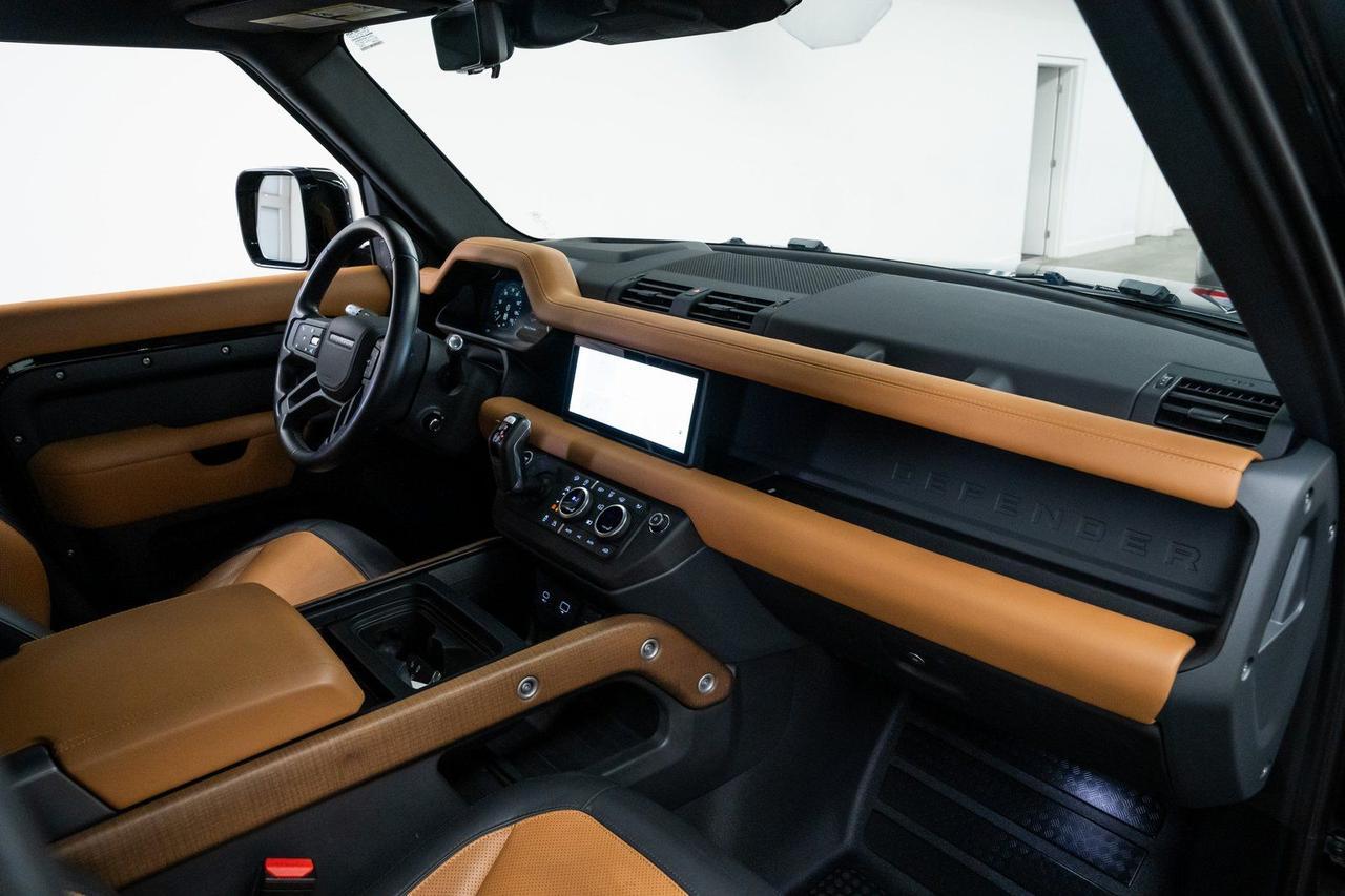 2021 Land Rover Defender 110 X Towing Package Vented Seats Portland OR