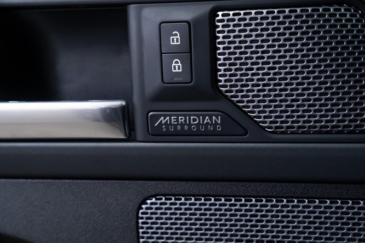 2021 Land Rover Defender 110 X Towing Package Vented Seats Portland OR