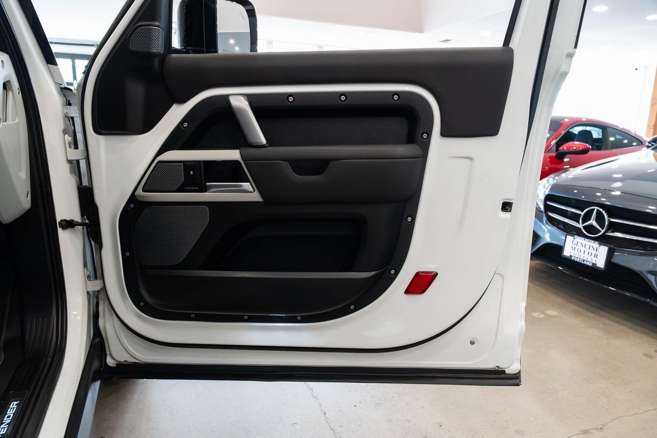 2021 Land Rover Defender 90 X-Dynamic S Gladstone OR