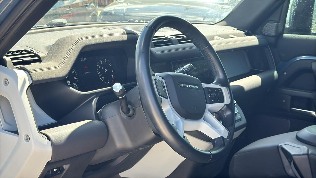 2021 Land Rover Defender S  Selma TX