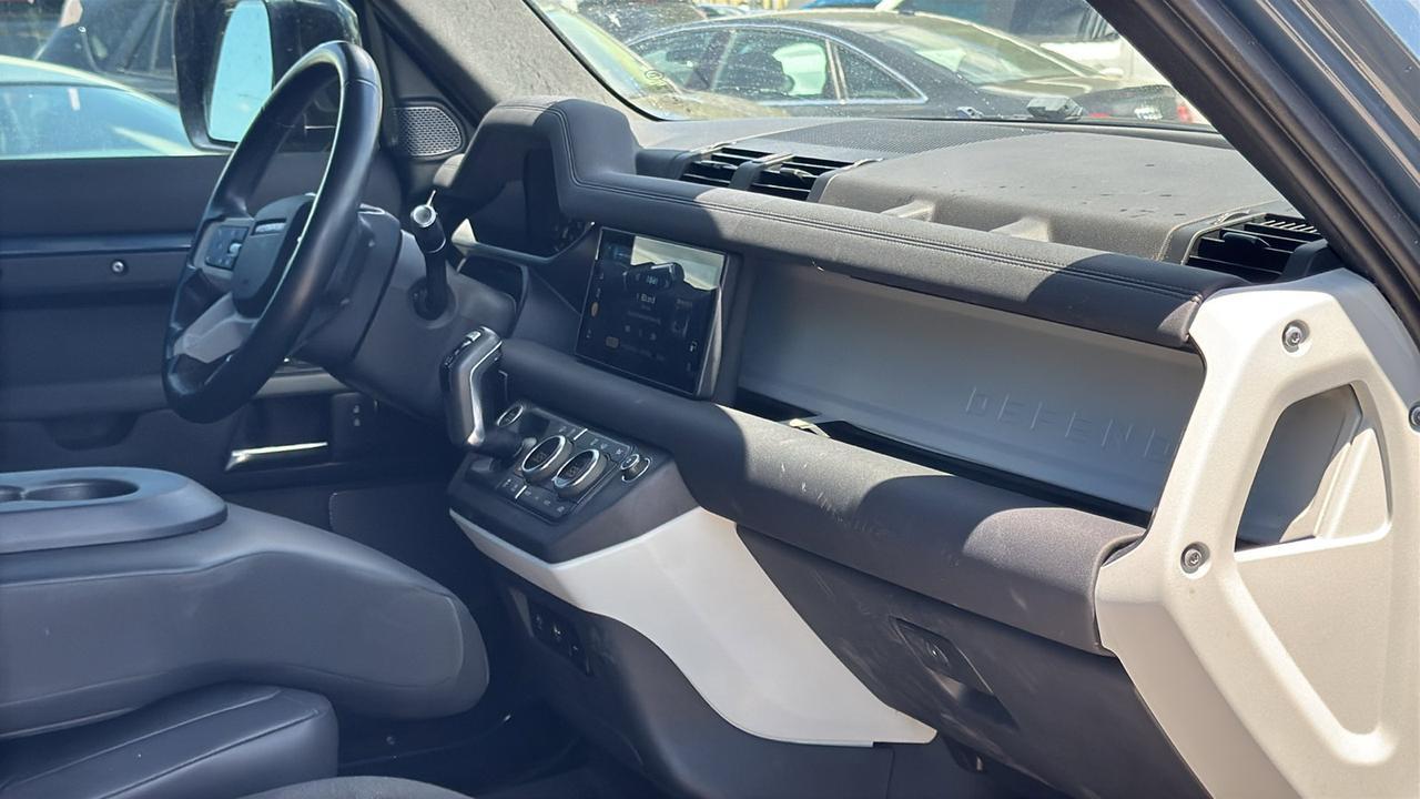 2021 Land Rover Defender S  Selma TX