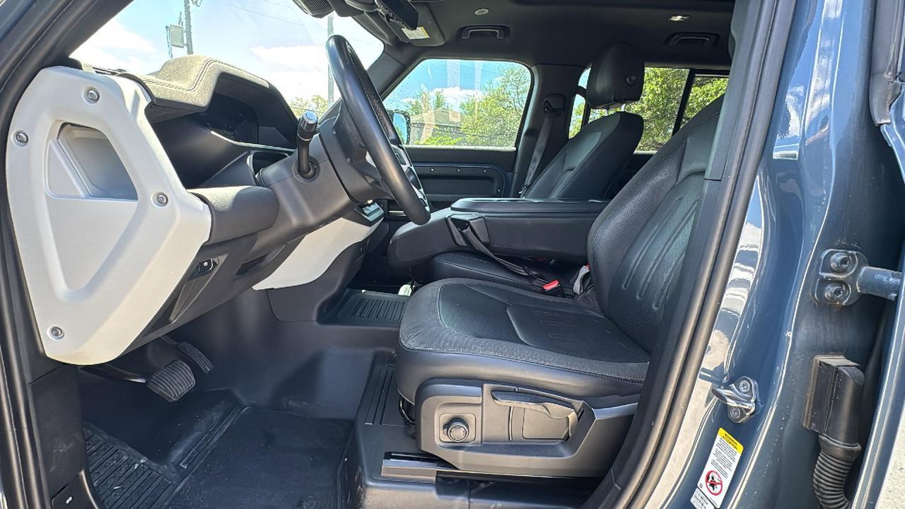 2021 Land Rover Defender S  Selma TX