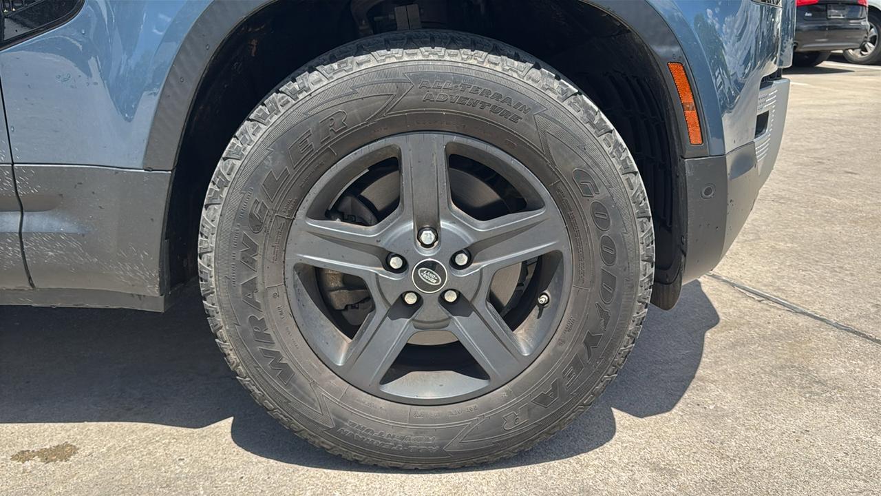 2021 Land Rover Defender S  Selma TX