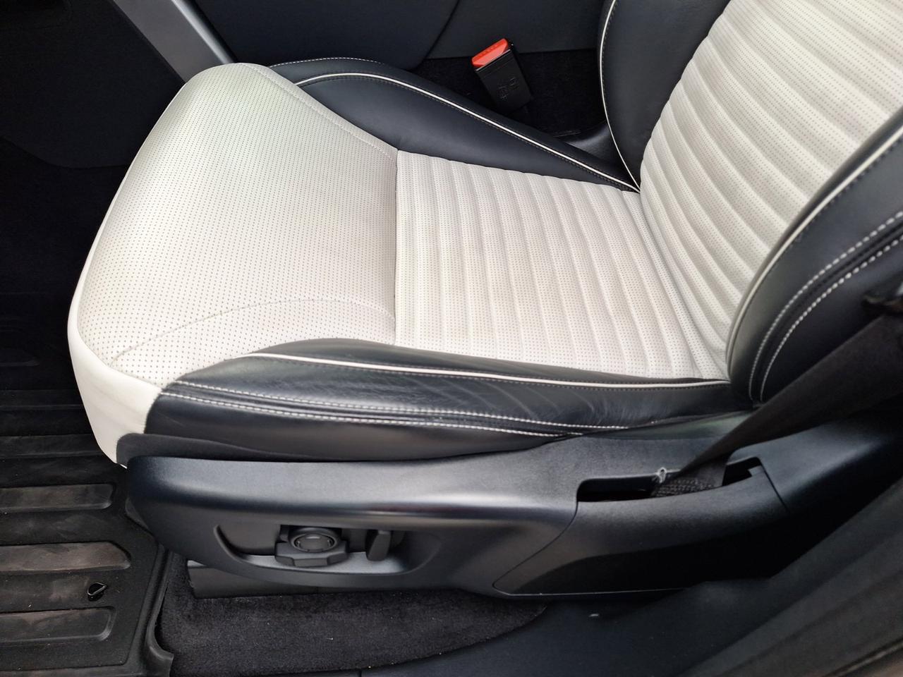 2021 Land Rover Discovery HSE R-Dynamic Hurst TX