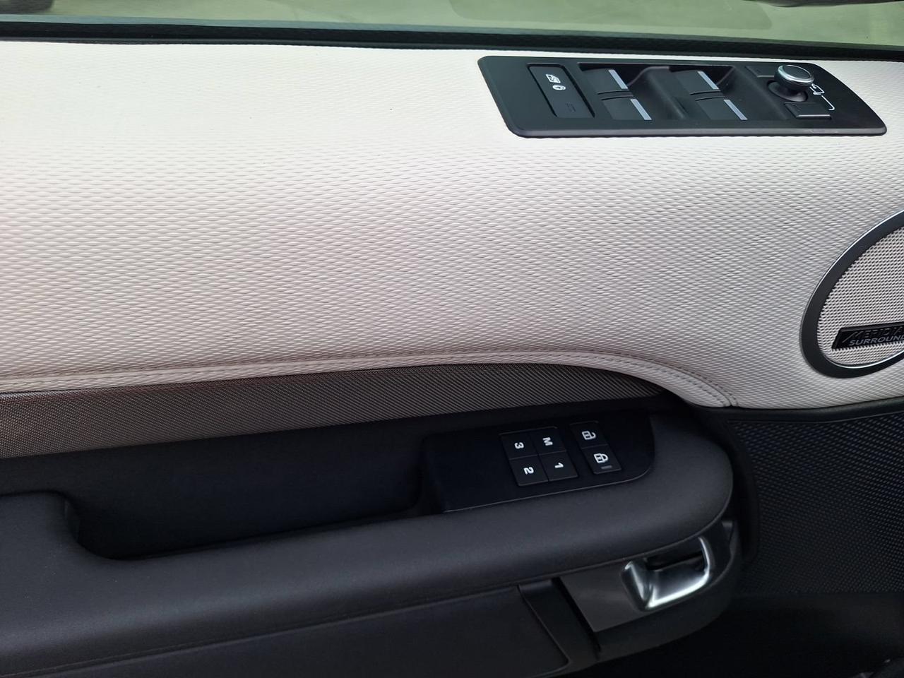 2021 Land Rover Discovery HSE R-Dynamic Hurst TX