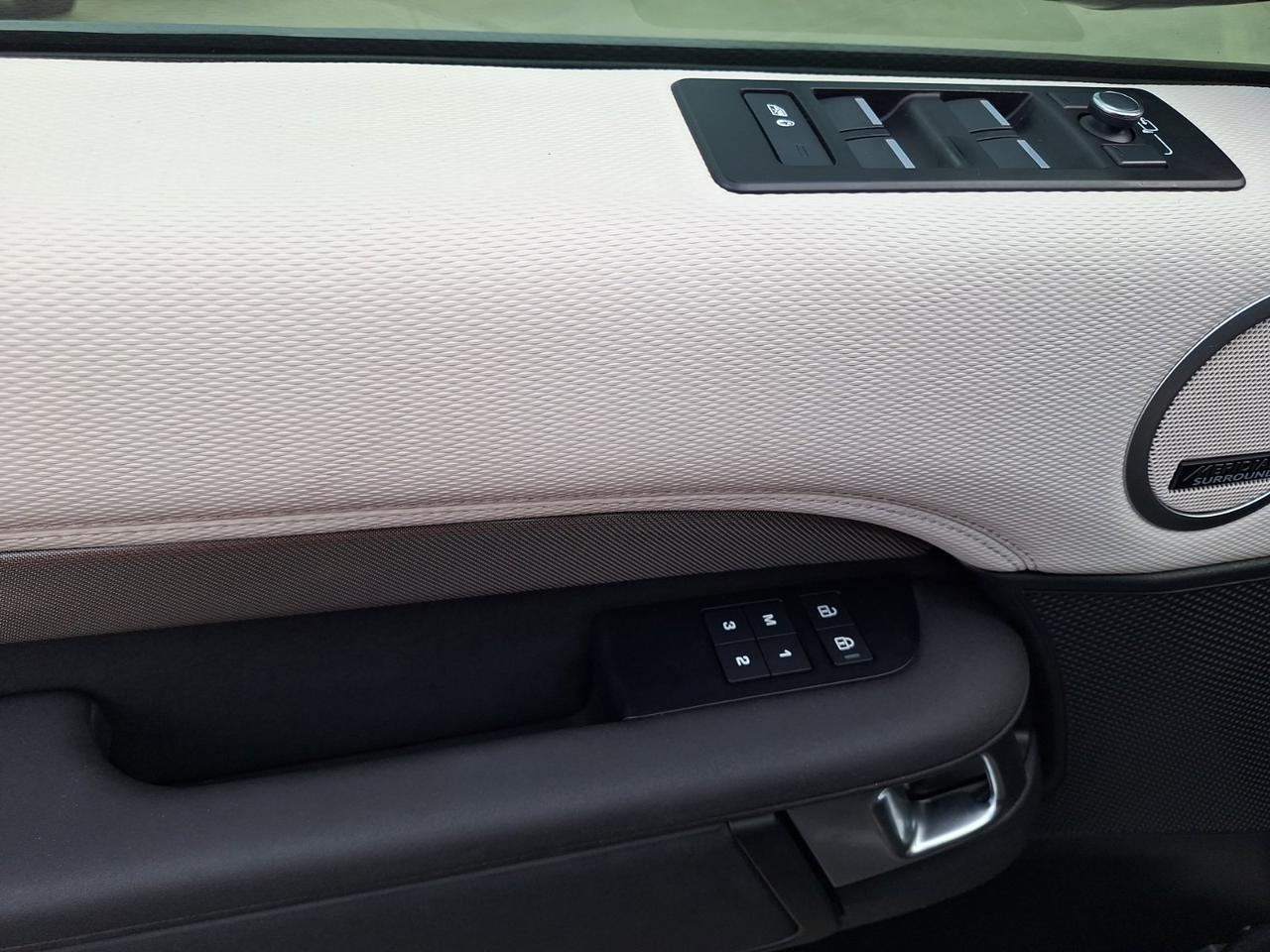2021 Land Rover Discovery HSE R-Dynamic Hurst TX
