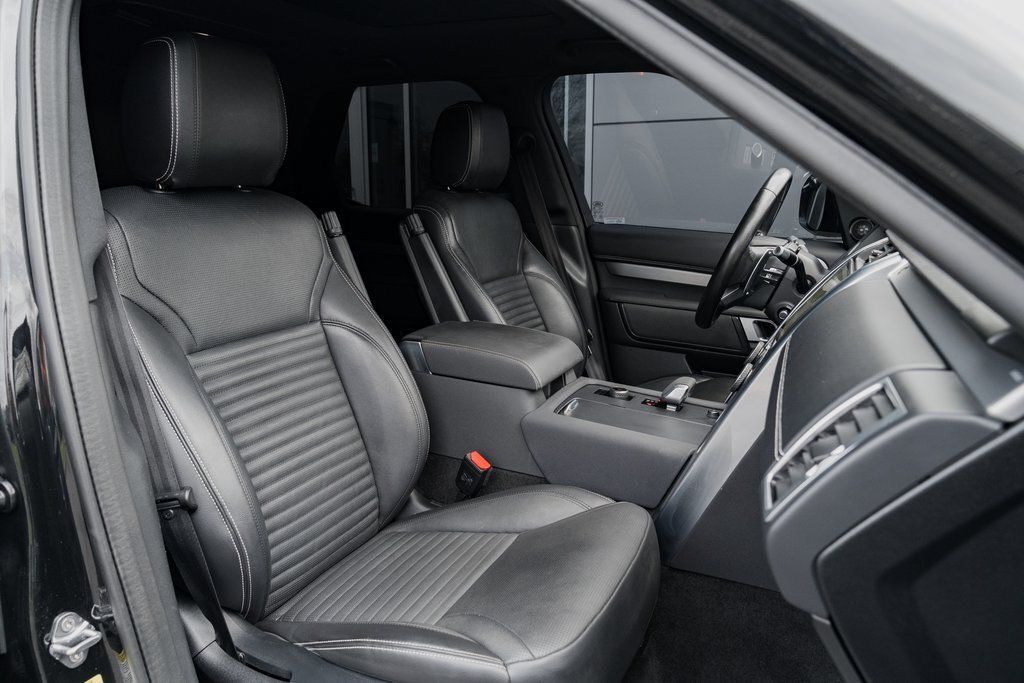 2021 Land Rover Discovery S R-Dynamic Beaverton OR