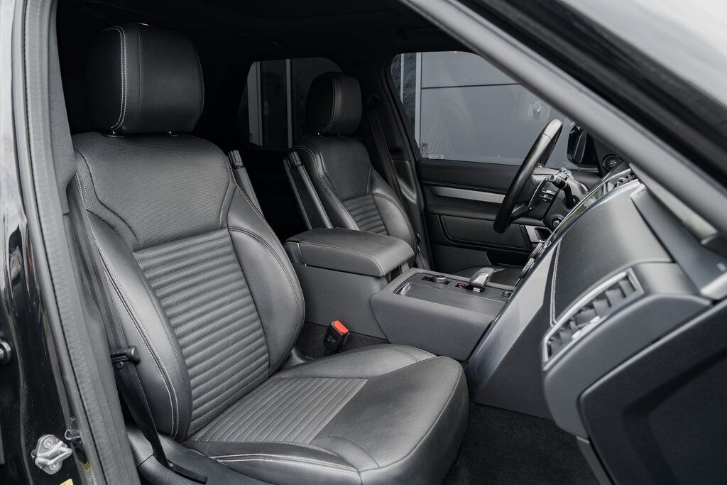 2021 Land Rover Discovery S R-Dynamic Beaverton OR