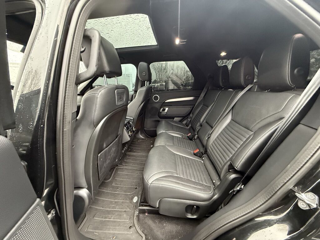 2021 Land Rover Discovery S R-Dynamic Beaverton OR