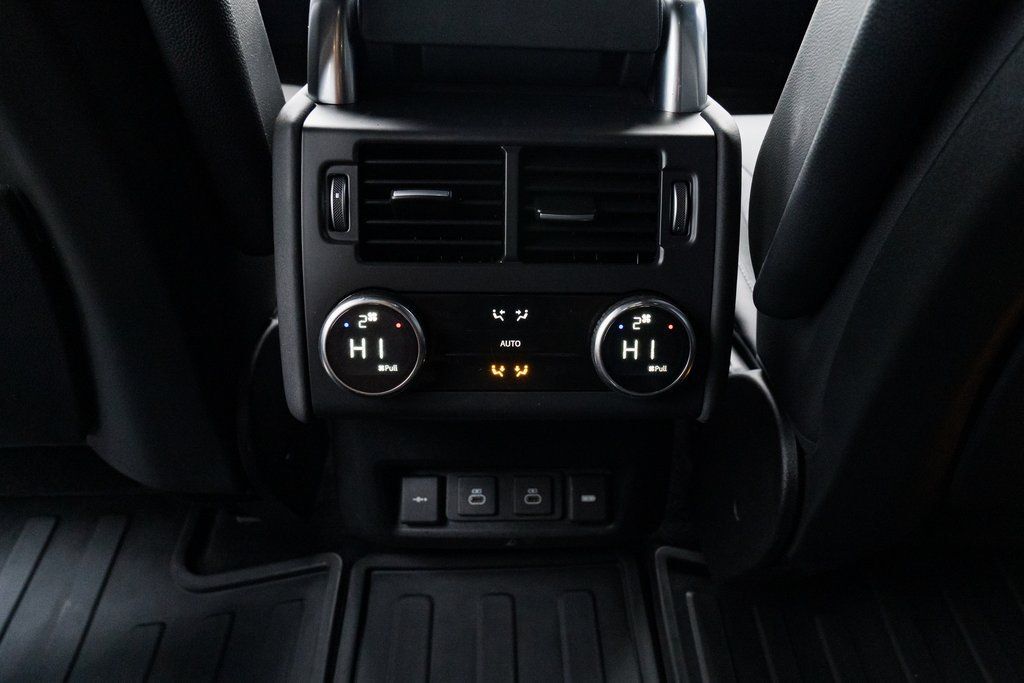 2021 Land Rover Discovery S R-Dynamic Beaverton OR