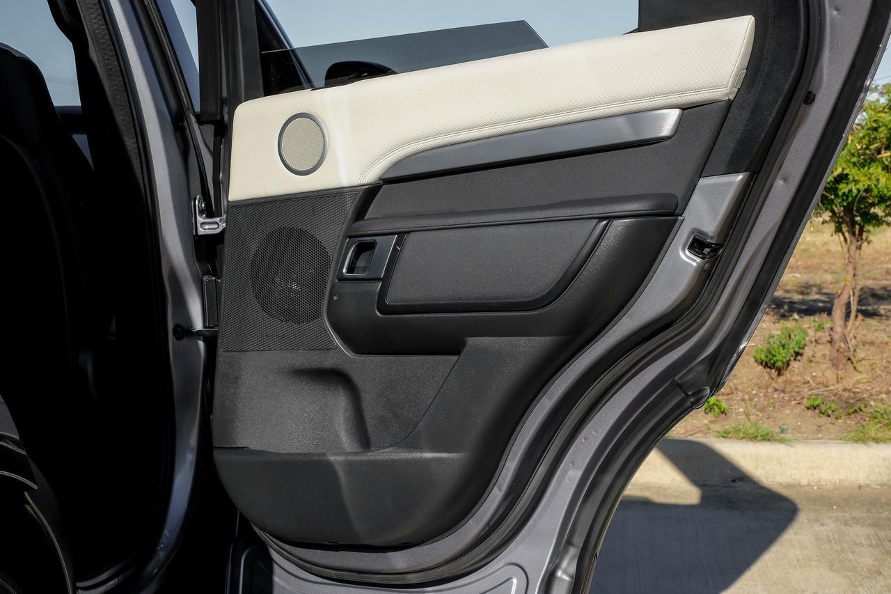 2021 Land Rover Discovery S R-Dynamic Richardson TX