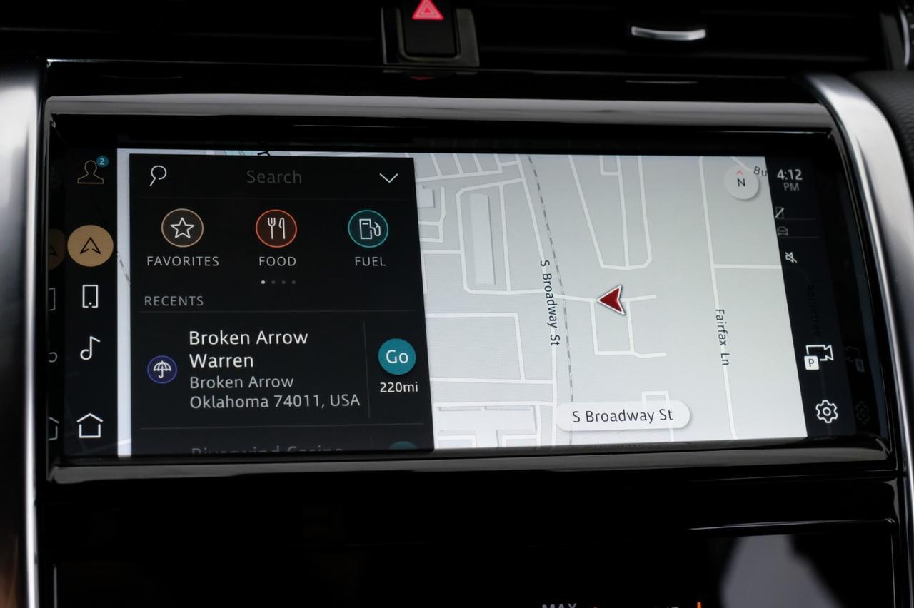 2021 Land Rover Discovery Sport S R-DYNAMIC AWD BLIND SPOT ASSIST NAVIGATION PANORAMA LEATHER SE Carrollton TX