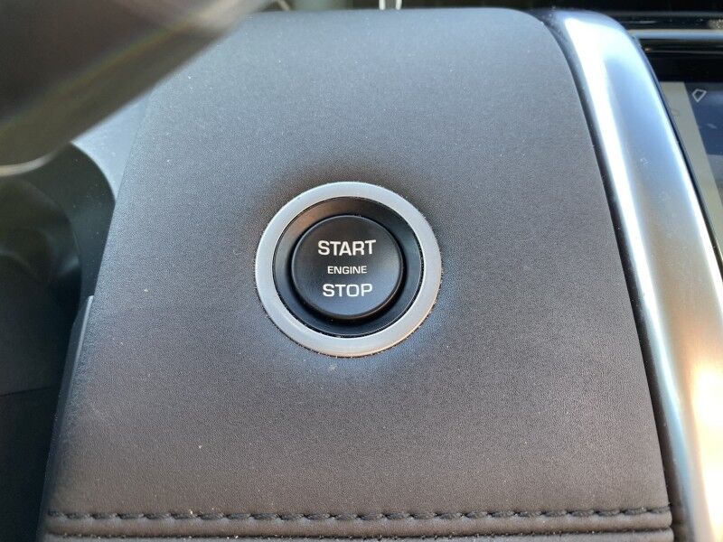 2021 Land Rover Discovery Sport SE Springfield PA