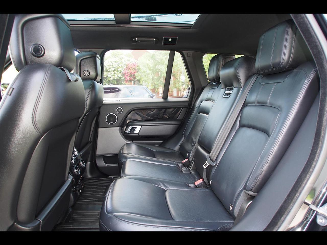 2021 Land Rover Range Rover Base