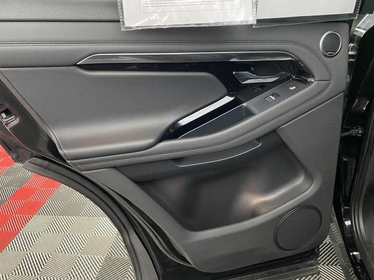 2021 Land Rover Range Rover Evoque R-Dynamic SE Richmond Hill NY