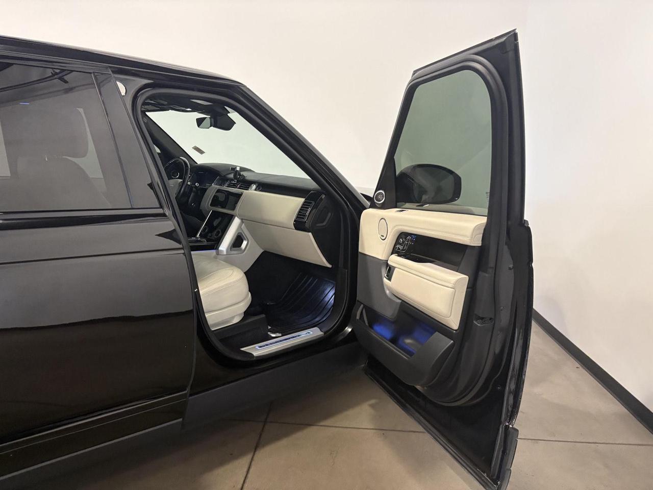 2021 Land Rover Range Rover P525 Westminster Parker CO