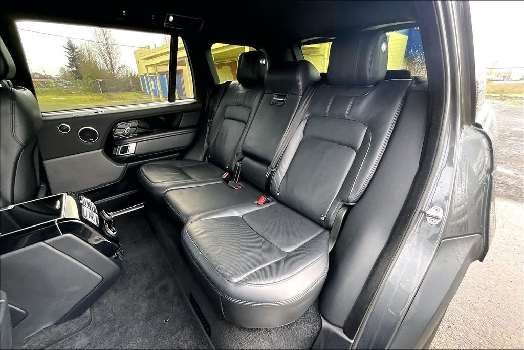 2021 Land Rover Range Rover Westminster OR