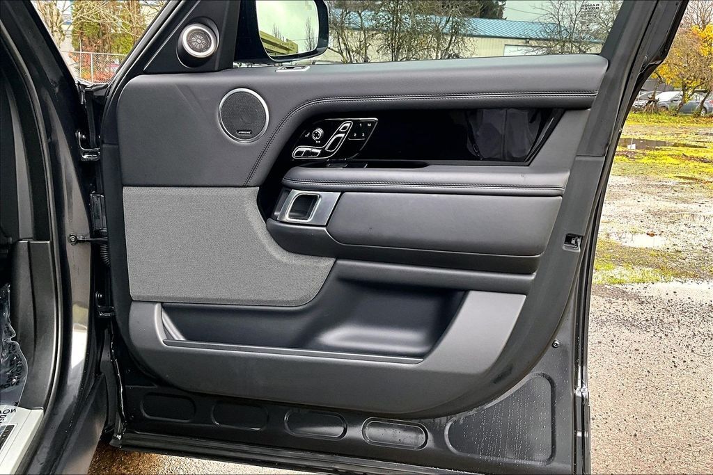 2021 Land Rover Range Rover Westminster OR