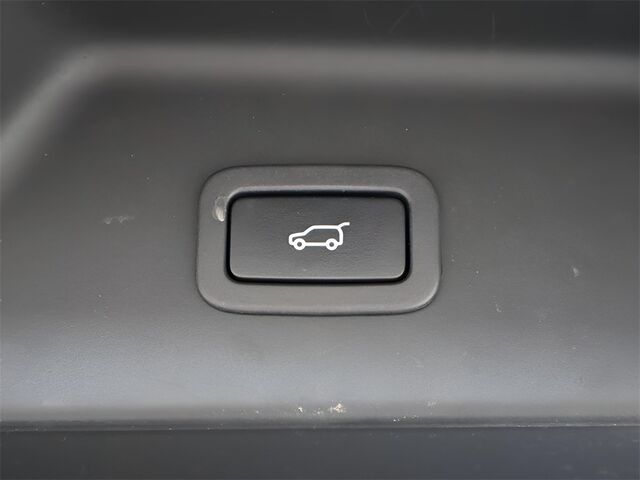 2021 Land Rover Range Rover Westminster Oshkosh WI