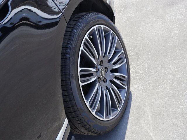 2021 Land Rover Range Rover Westminster Oshkosh WI