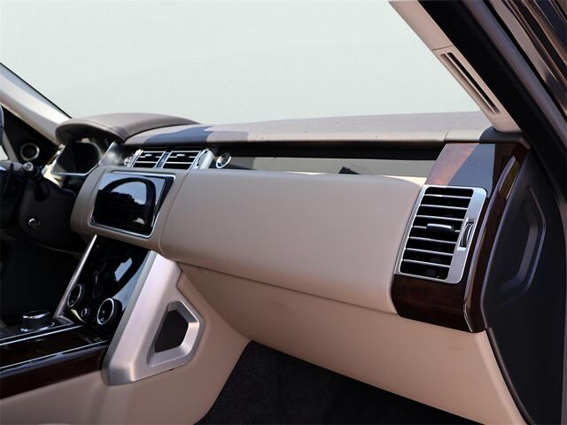 2021 Land Rover Range Rover Westminster Oshkosh WI
