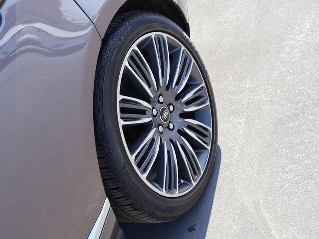 2021 Land Rover Range Rover Westminster Oshkosh WI 2021 Land Rover Range Rover Westminster Oshkosh WI