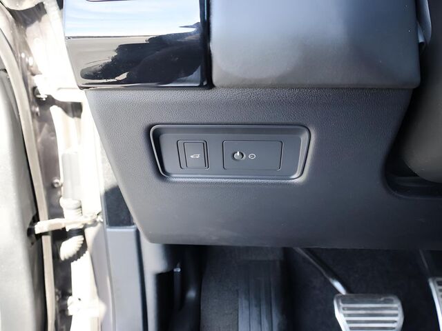 2021 Land Rover Range Rover Westminster Oshkosh WI 2021 Land Rover Range Rover Westminster Oshkosh WI