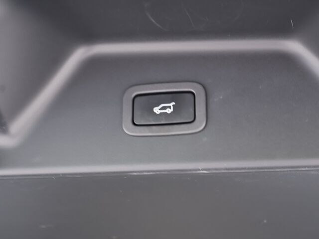 2021 Land Rover Range Rover Westminster Oshkosh WI