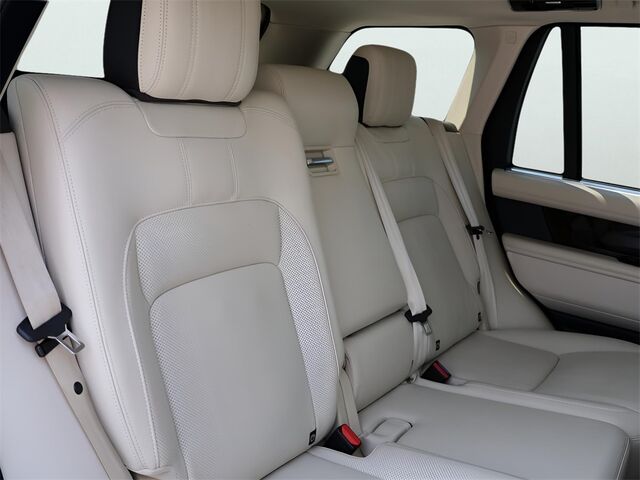 2021 Land Rover Range Rover Westminster Oshkosh WI