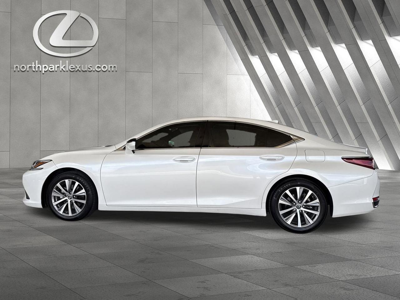 2021 Lexus ES 250