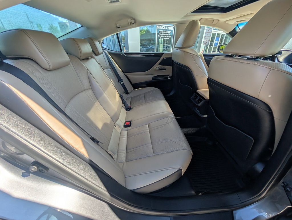 2021 Lexus ES 300h Luxury Cockeysville MD