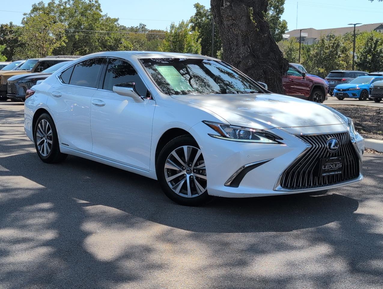 2021 Lexus ES 300h