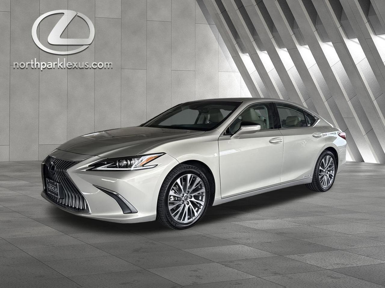 2021 Lexus ES 300h